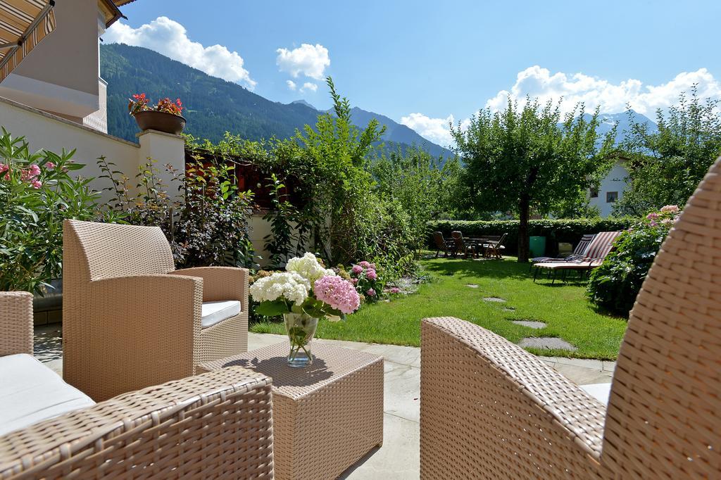 Apart Austria Aparthotel Mayrhofen Bagian luar foto